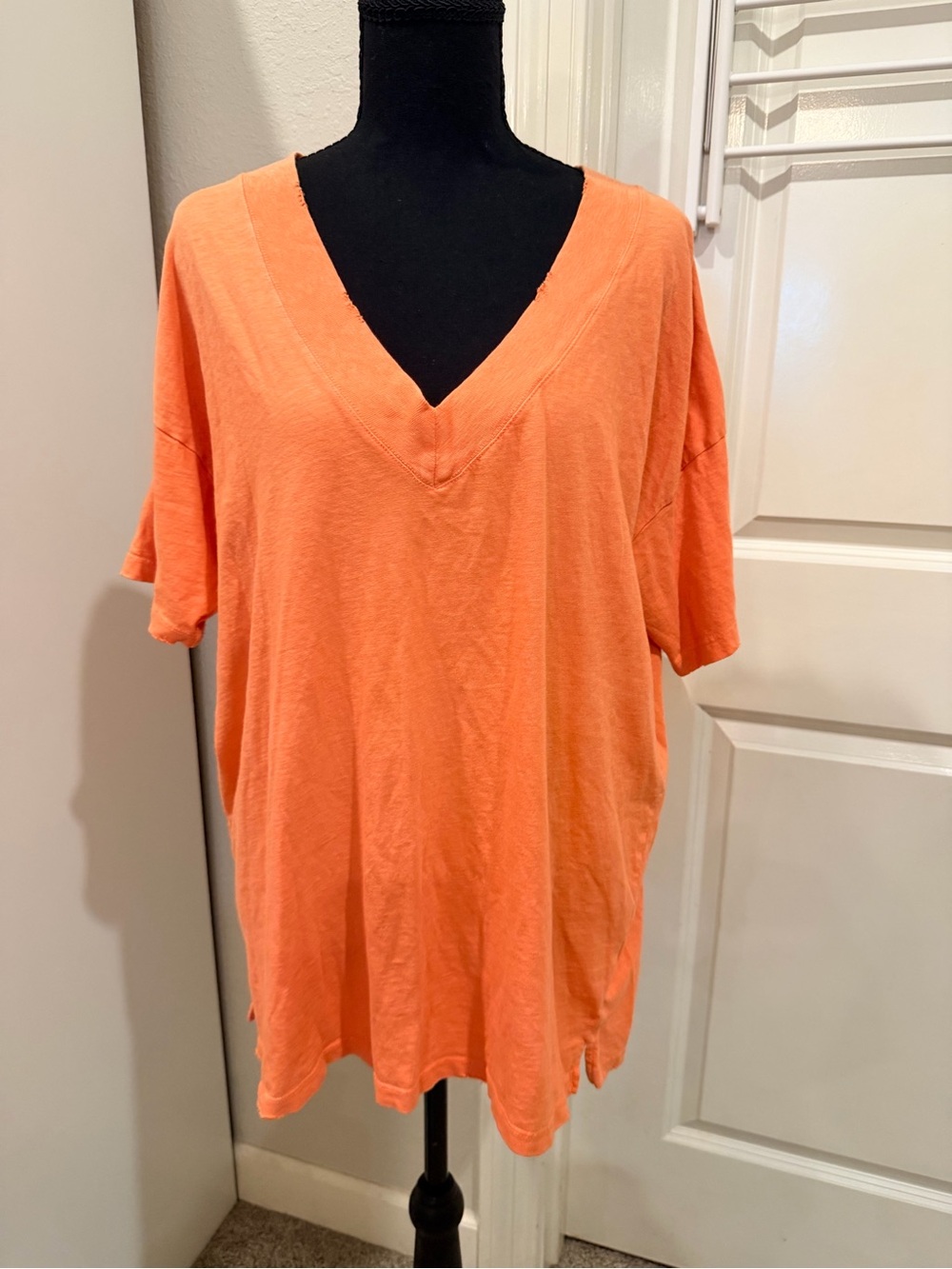 aerie Oversized V-Neck Short Sleeve Tee in Orange